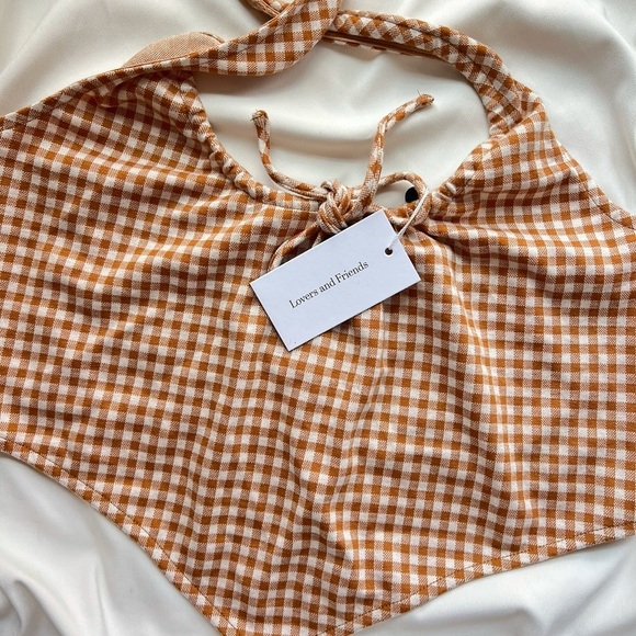 NWT LOVERS & FRIENDS GINGHAM HALTER TOP 🍂🤍 - Picture 2 of 4